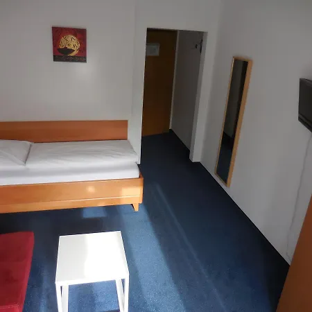 Garni Am Waldhang Hotel Gilching