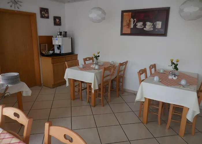 Garni Am Waldhang 3*