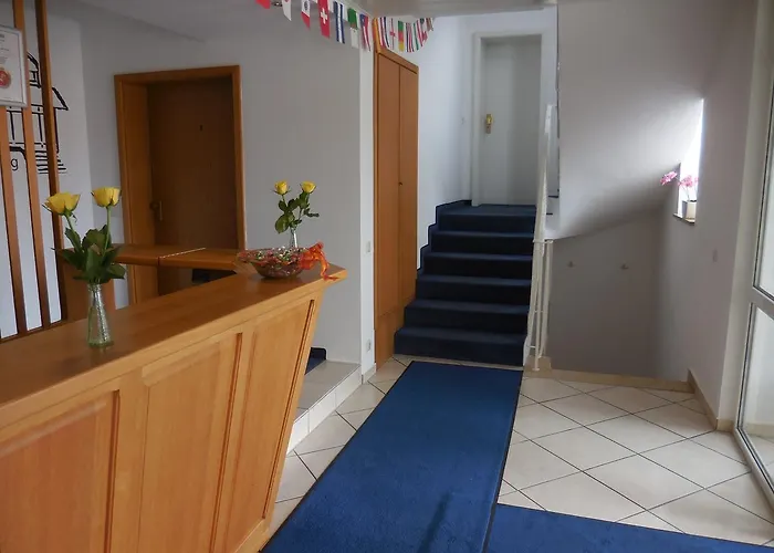 Hotel Garni Am Waldhang Gilching