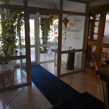 格尼姆瓦涵酒店 吉尔科恩