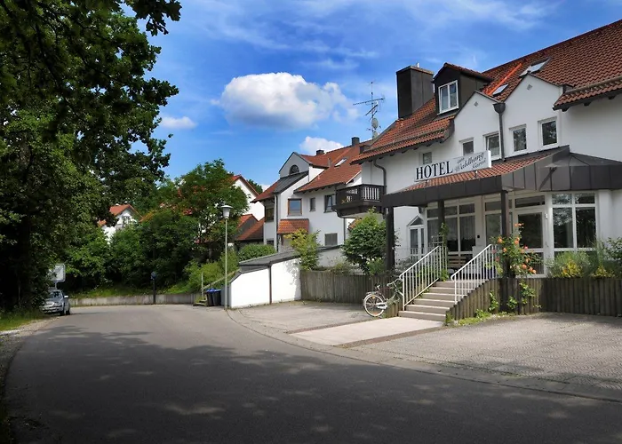 Hotel Garni Am Waldhang 3*